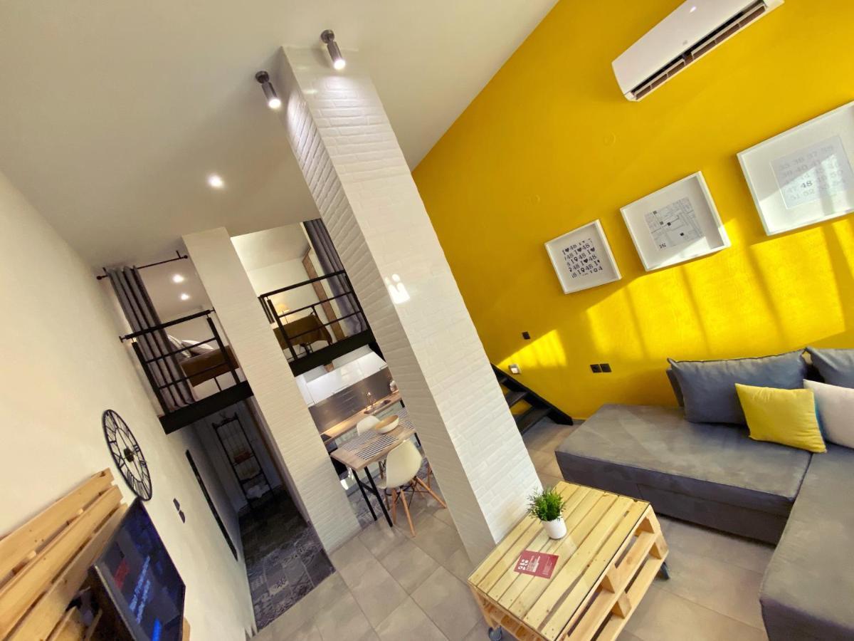 Appartement 48 Downtown Lofts à Néa Péramos Extérieur photo