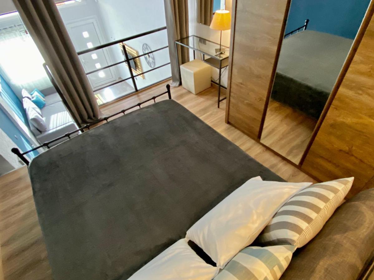 Appartement 48 Downtown Lofts à Néa Péramos Extérieur photo