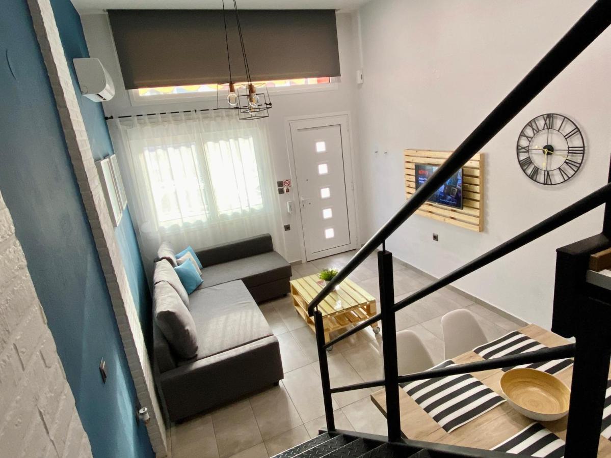 Appartement 48 Downtown Lofts à Néa Péramos Extérieur photo