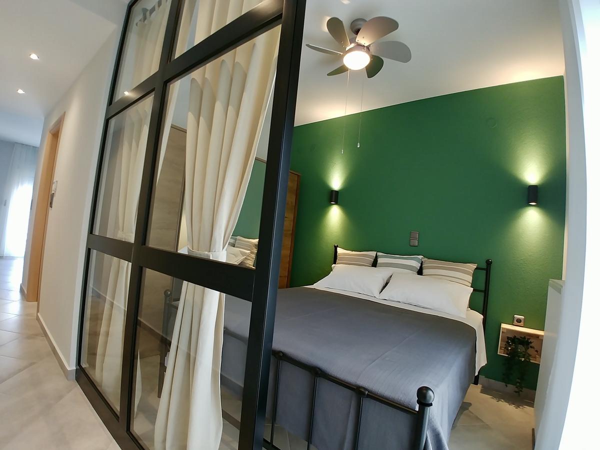 Appartement 48 Downtown Lofts à Néa Péramos Extérieur photo