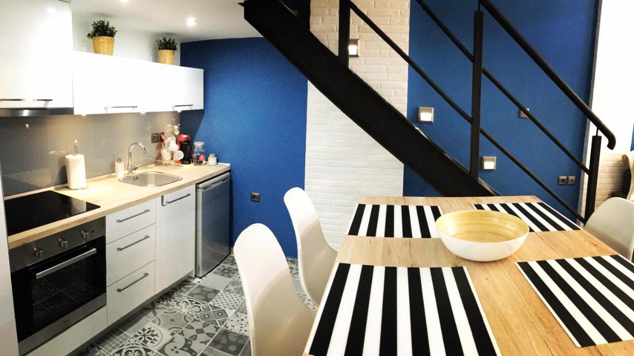 Appartement 48 Downtown Lofts à Néa Péramos Extérieur photo