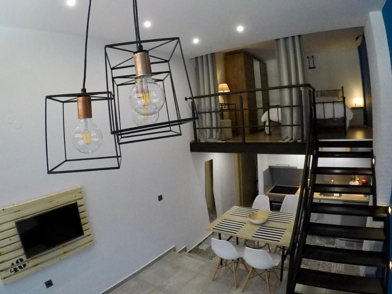 Appartement 48 Downtown Lofts à Néa Péramos Extérieur photo